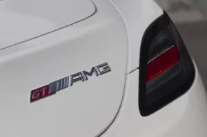 Mercedes SLS AMG GT - 23