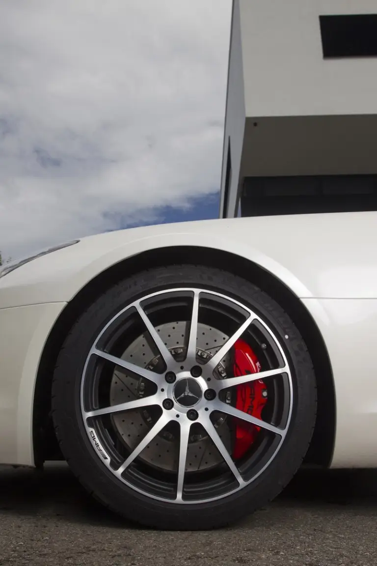 Mercedes SLS AMG GT - 50