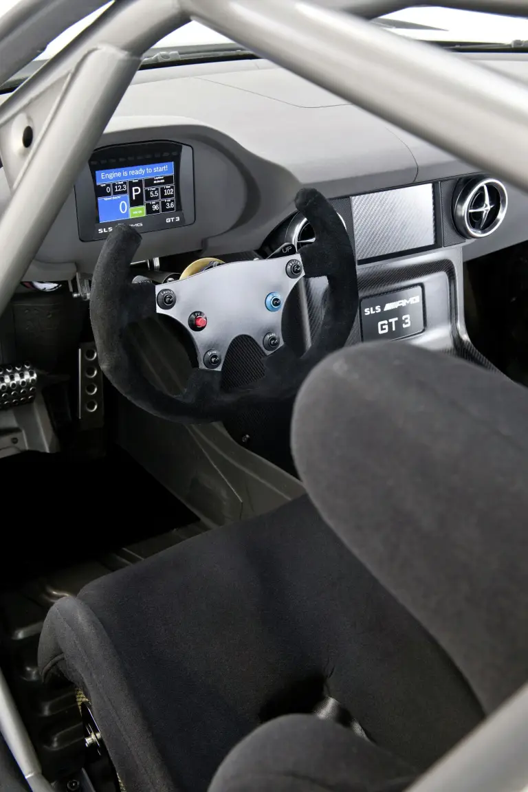 Mercedes SLS AMG GT3 - 3