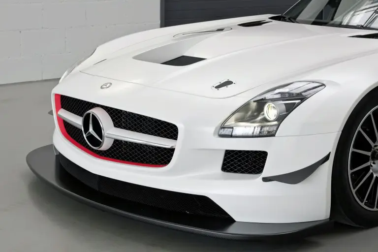 Mercedes SLS AMG GT3 - 6