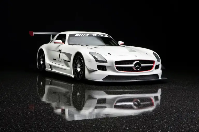 Mercedes SLS AMG GT3 - 14
