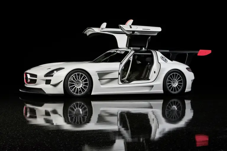 Mercedes SLS AMG GT3 - 16
