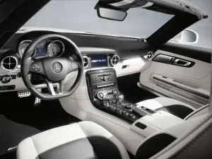 Mercedes SLS AMG Roadster (2) - 6