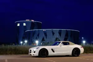 Mercedes SLS AMG Roadster (2) - 12
