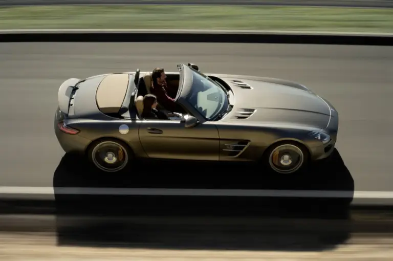 Mercedes SLS AMG Roadster (2) - 17