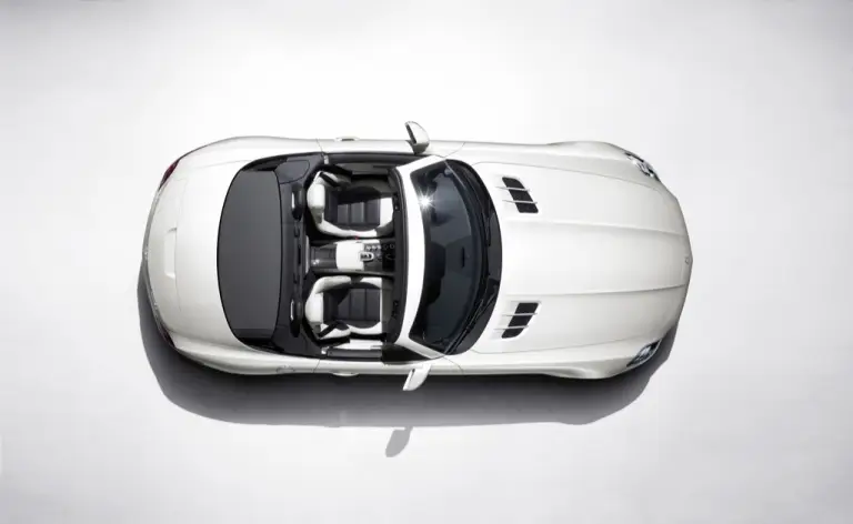 Mercedes SLS AMG Roadster (2) - 25