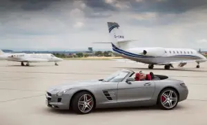 Mercedes SLS AMG Roadster e Mercedes AMG E-Cell - Test drive Jay Leno - 7