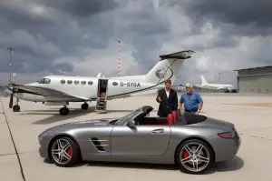 Mercedes SLS AMG Roadster e Mercedes AMG E-Cell - Test drive Jay Leno