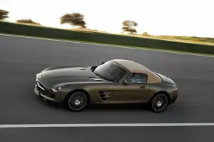 Mercedes SLS AMG Roadster, foto ufficiali - 18