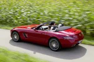 Mercedes SLS AMG Roadster, foto ufficiali - 20