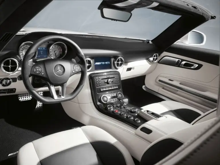 Mercedes SLS AMG Roadster - Galleria 2 - 15