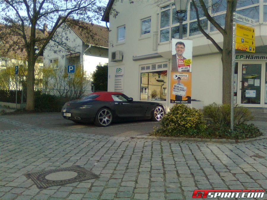 Mercedes SLS AMG Roadster spy