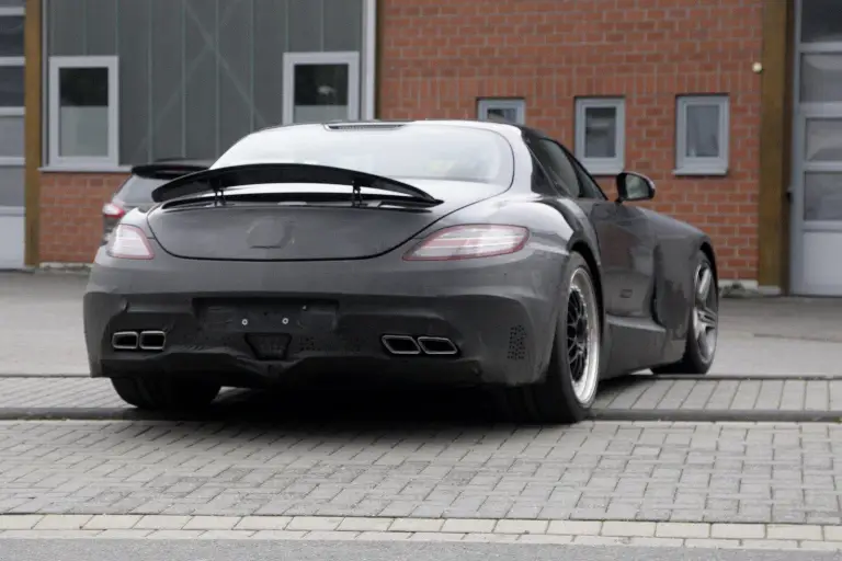 Mercedes SLS Black Series foto spia - 5