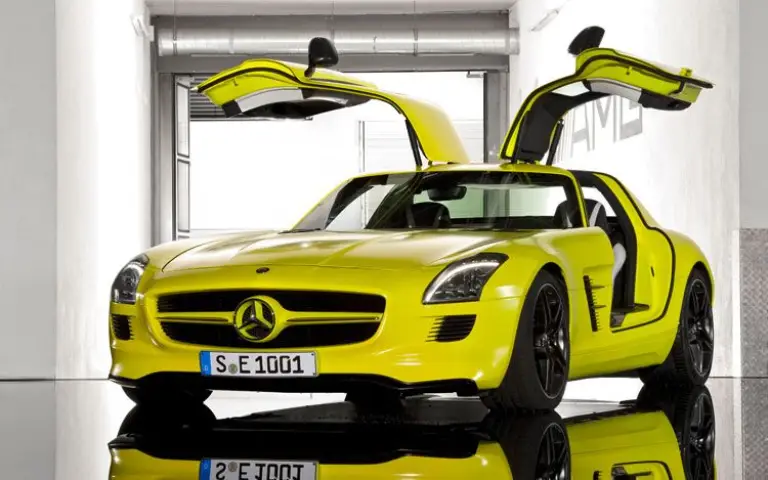 Mercedes SLS E-Cell - 16