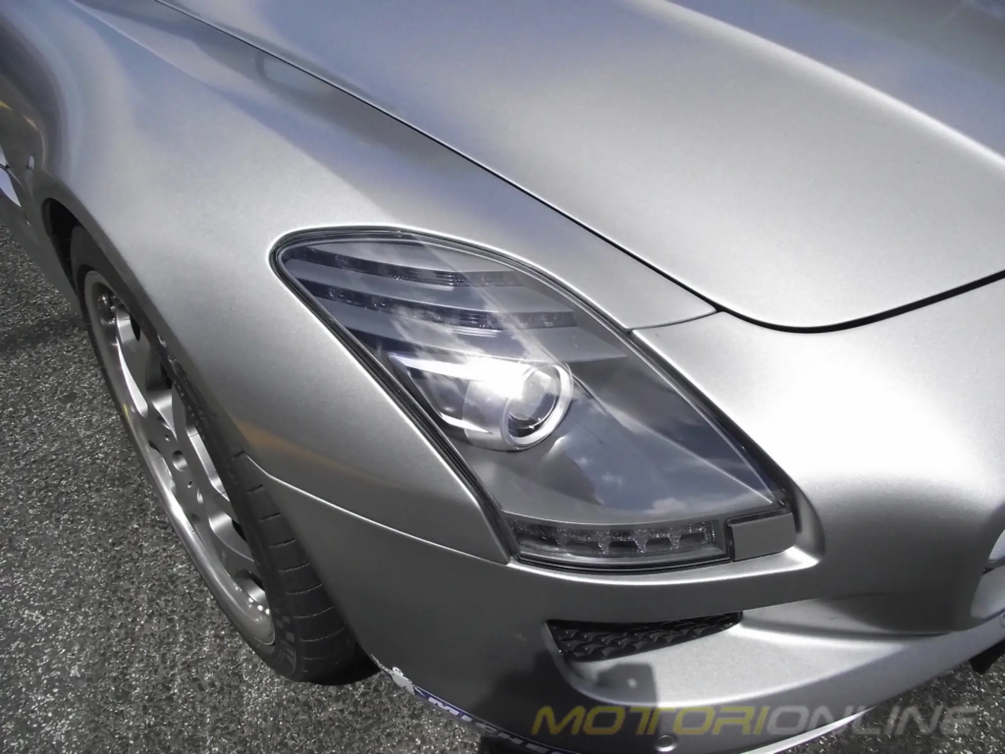 Mercedes SLS MKB - 4