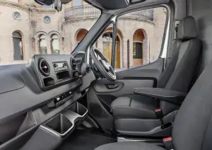 Mercedes Sprinter MY 2019 - 61