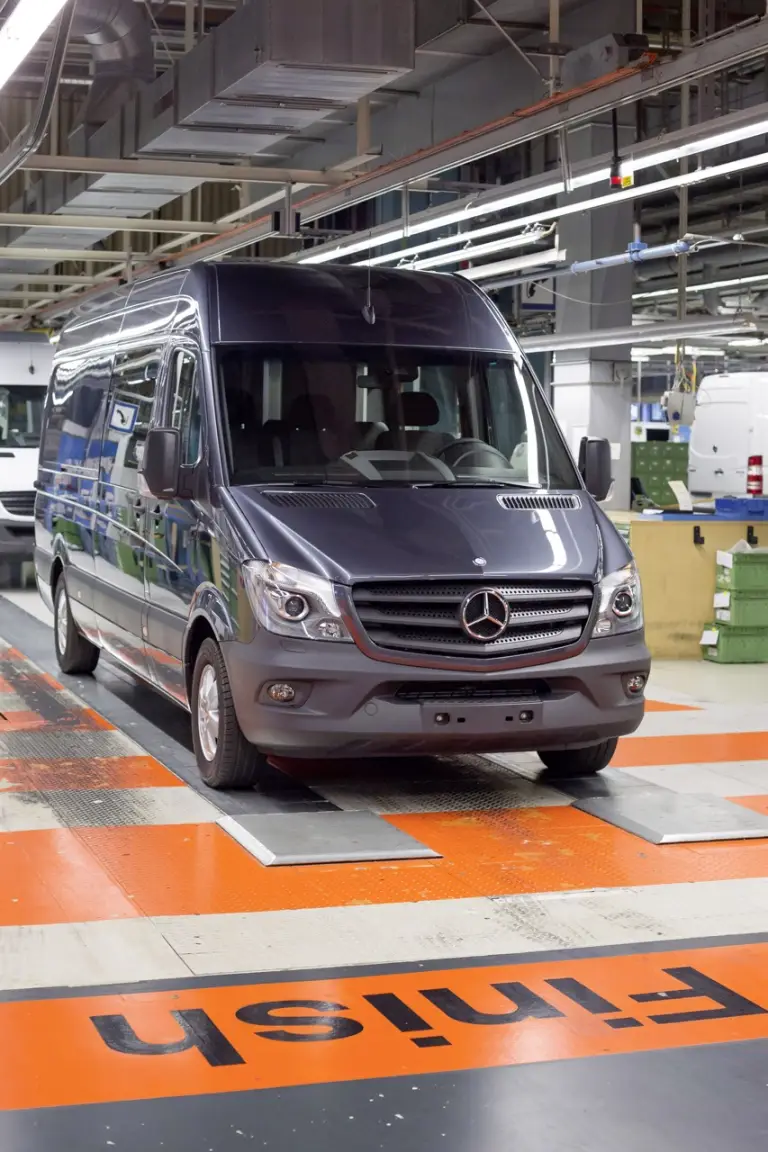 Mercedes Sprinter nuove versioni EXECUTIVE e PRO - 1