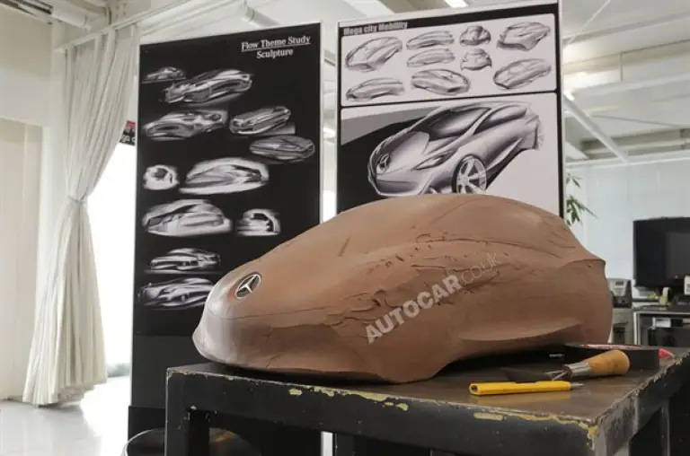 Mercedes, studio per la rivale della Bmw Megacity - 2