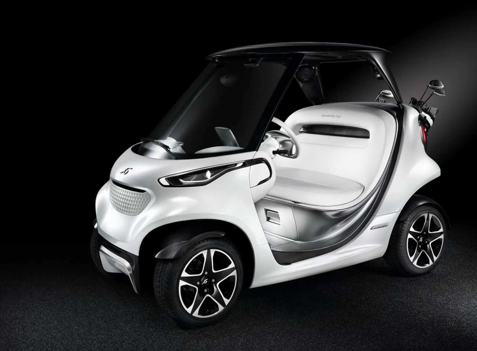 Mercedes Style Edition Garia Golf Cart - 1