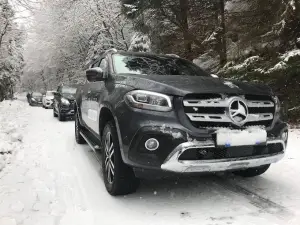 Mercedes SUV Attack 2017