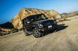 Mercedes SUV Attack Desert Test Drive