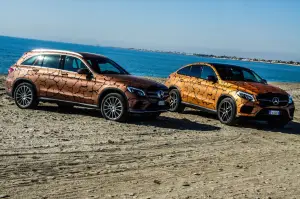 Mercedes SUV Attack Desert Test Drive