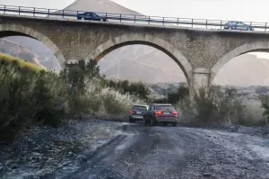 Mercedes SUV Attack Desert Test Drive