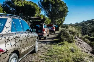 Mercedes SUV Attack Desert Test Drive