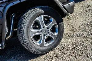 Mercedes SUV Attack Desert Test Drive