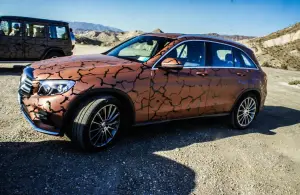 Mercedes SUV Attack Desert Test Drive