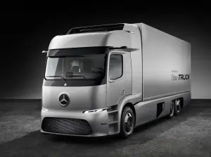 Mercedes Urban eTruck - 15