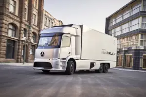 Mercedes Urban eTruck - 7