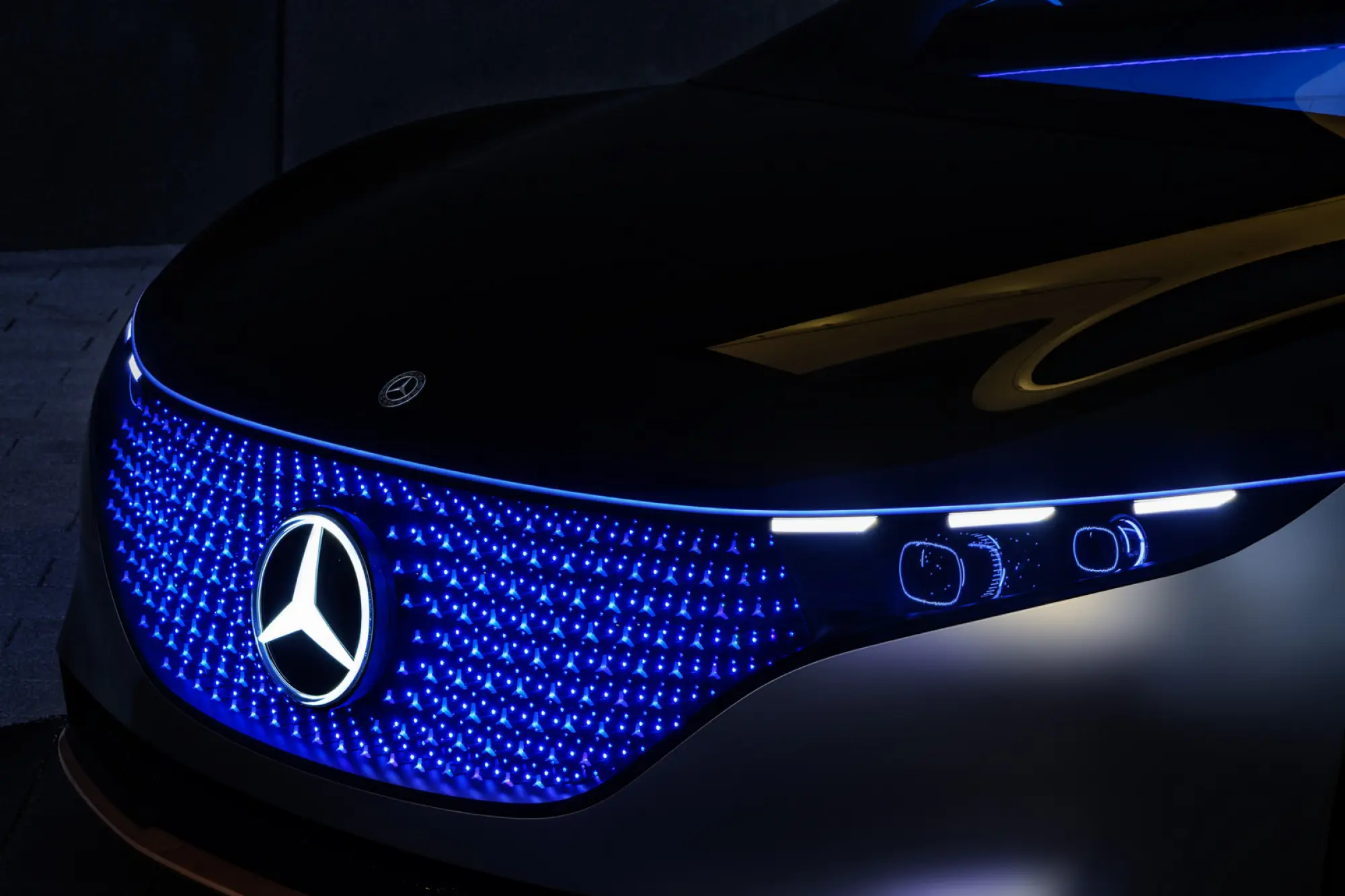 Mercedes Vision EQS - 1