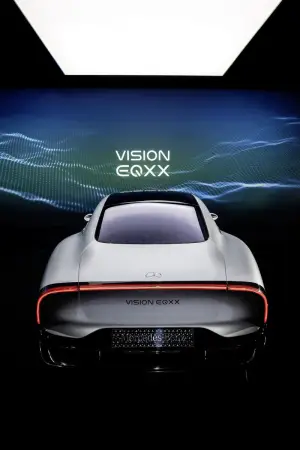 Mercedes Vision EQXX Concept - 43