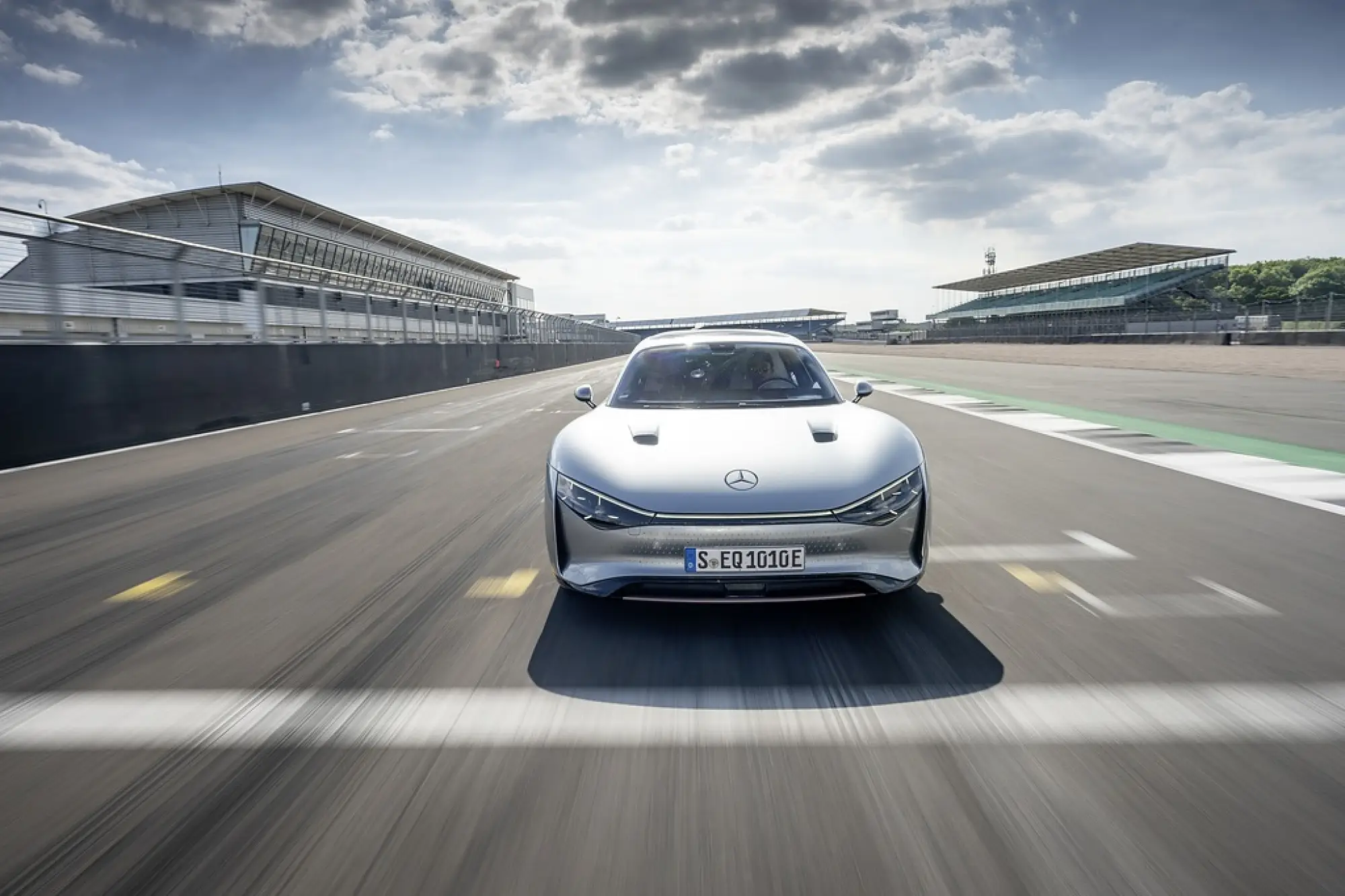 Mercedes Vision EQXX - Record efficienza - 5