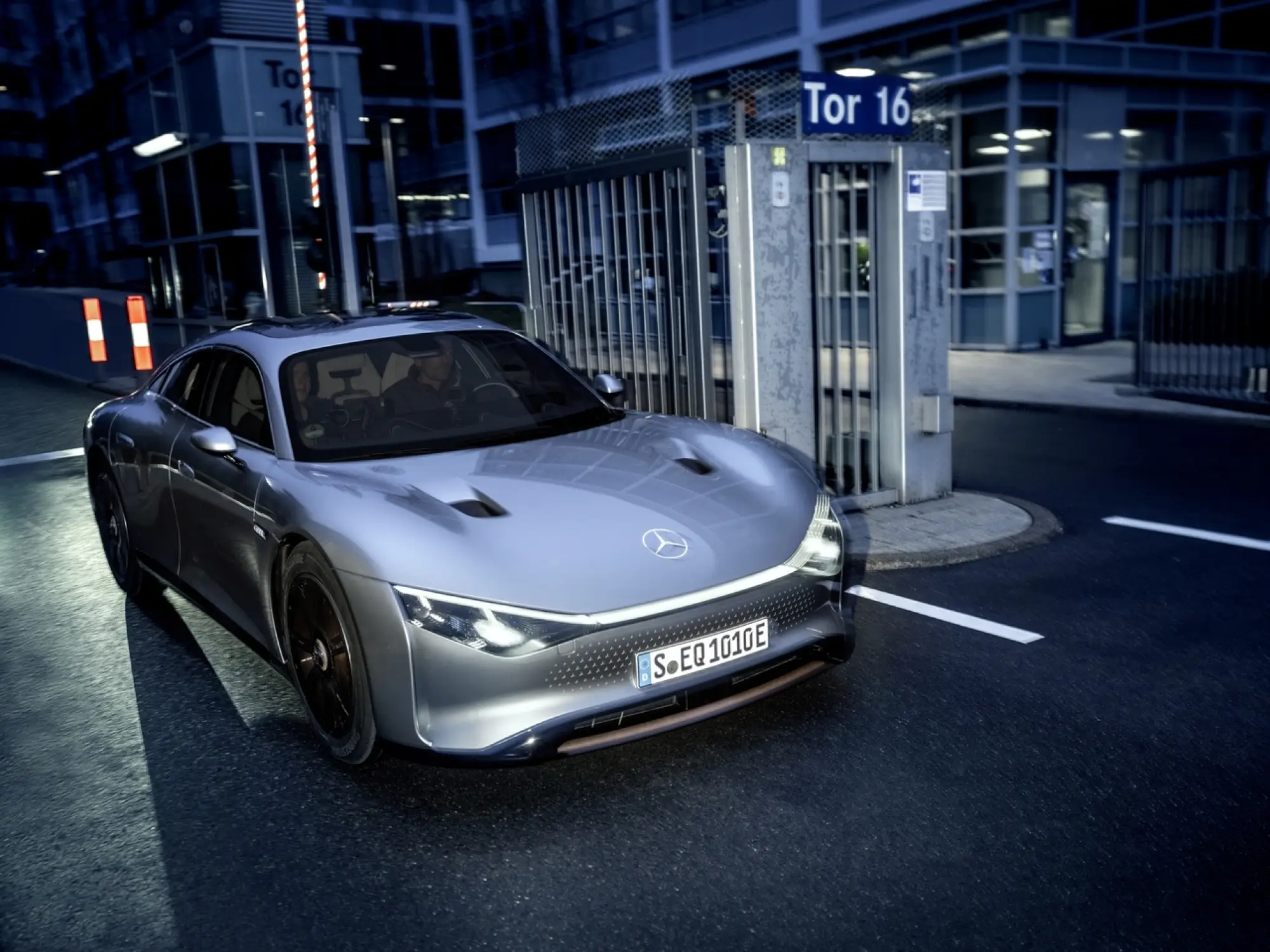 Mercedes Vision EQXX test drive 1000 km - Foto - 13