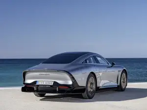 Mercedes Vision EQXX test drive 1000 km - Foto