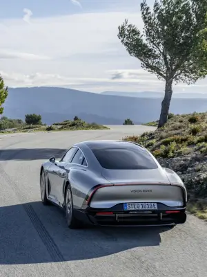Mercedes Vision EQXX test drive 1000 km - Foto