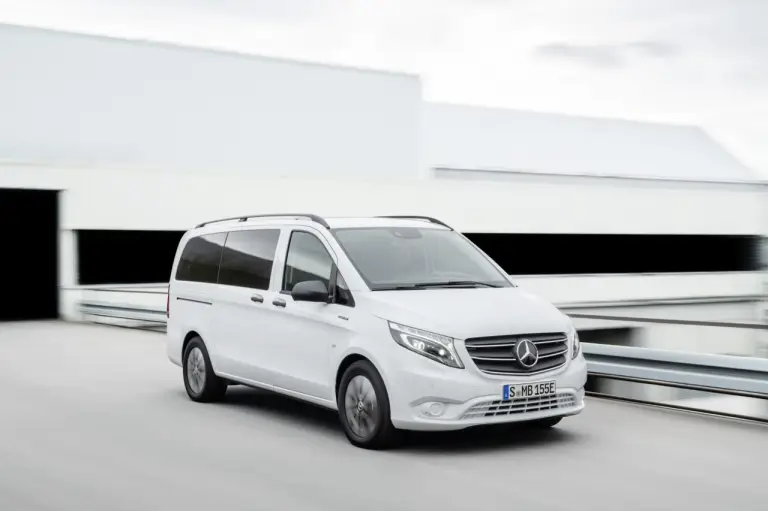 Mercedes Vito e eVito Tourer 2020 - Foto ufficiali - 2