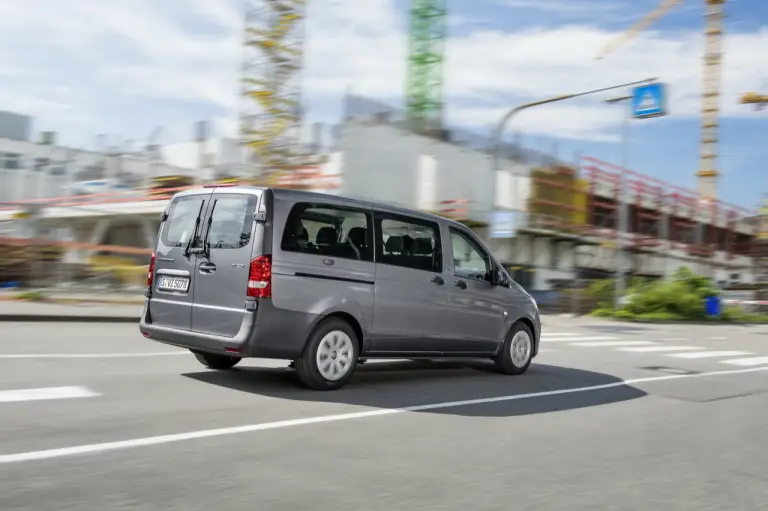 Mercedes Vito MY 2015 - 25