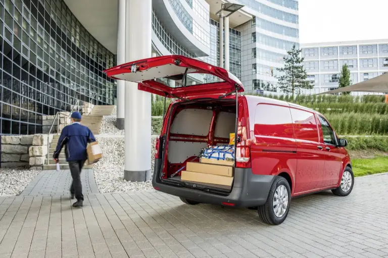 Mercedes Vito MY 2015 - 36