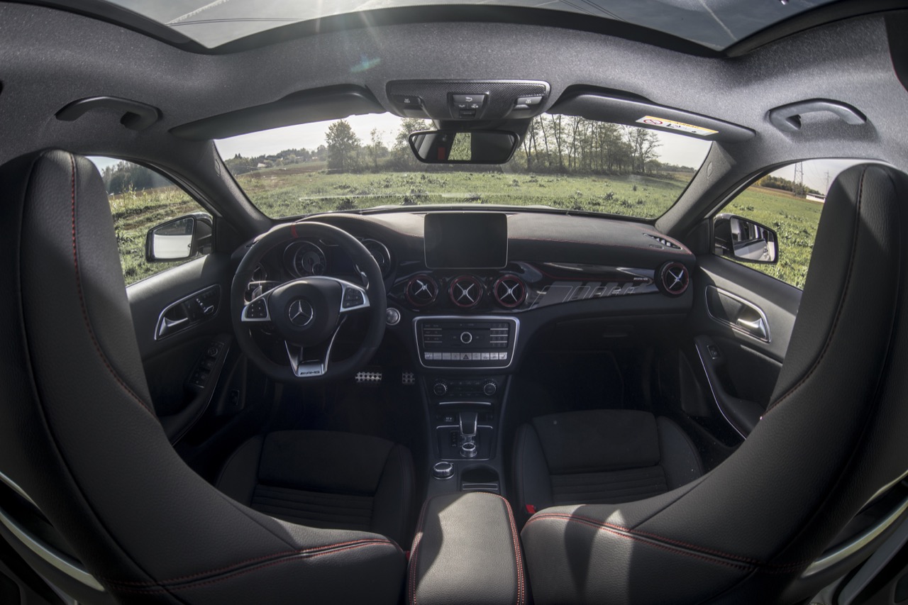 Mercedes_AMG_GLA 45 4MATIC