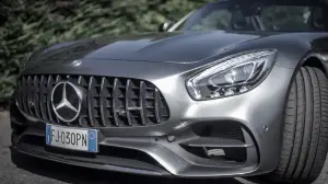 MERCEDES_GT ROADSTER_AMG