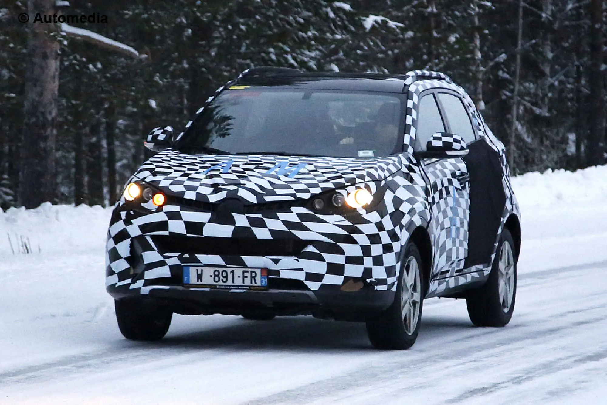 MG CS - Foto spia 11-02-2014 - 1