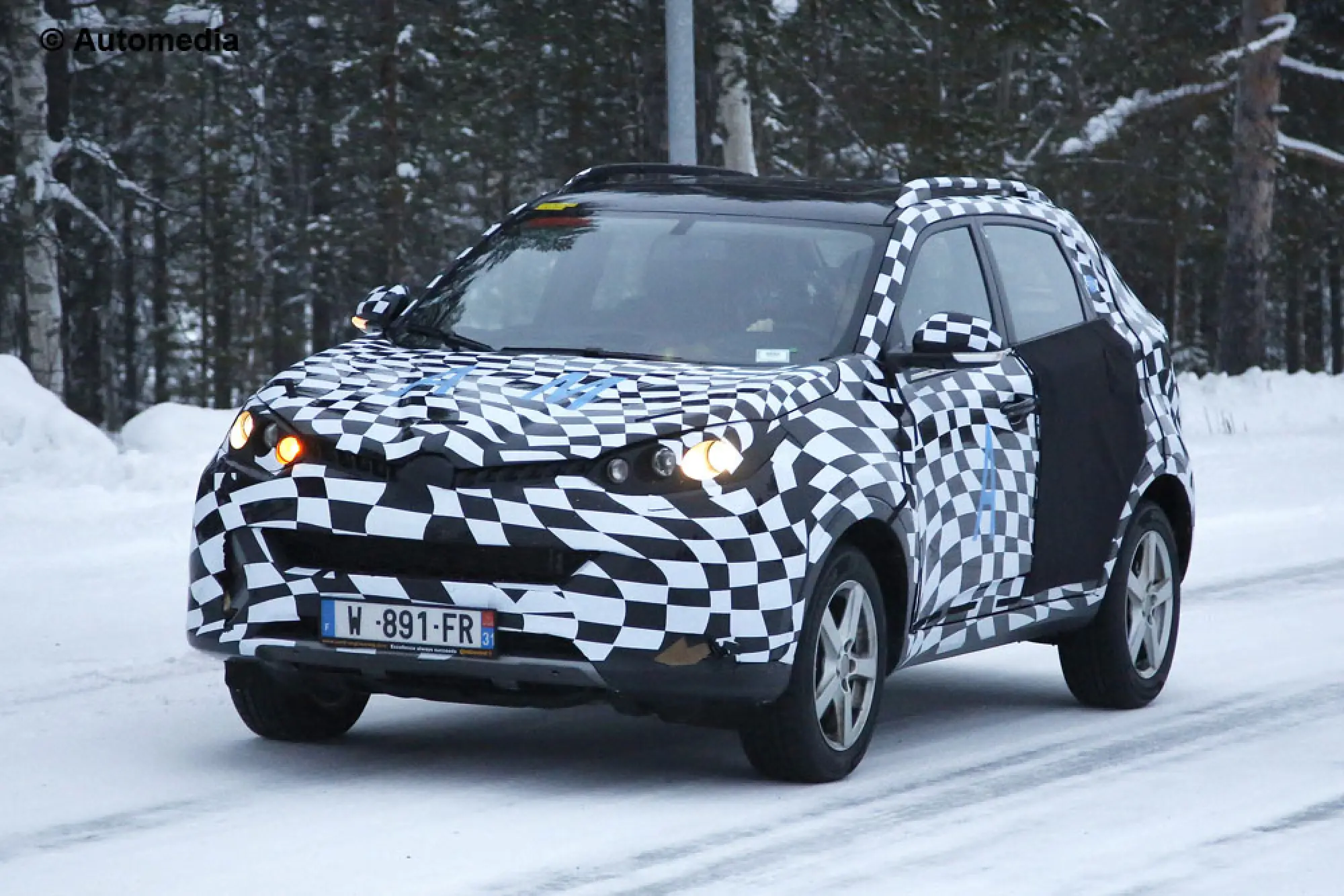 MG CS - Foto spia 11-02-2014 - 2