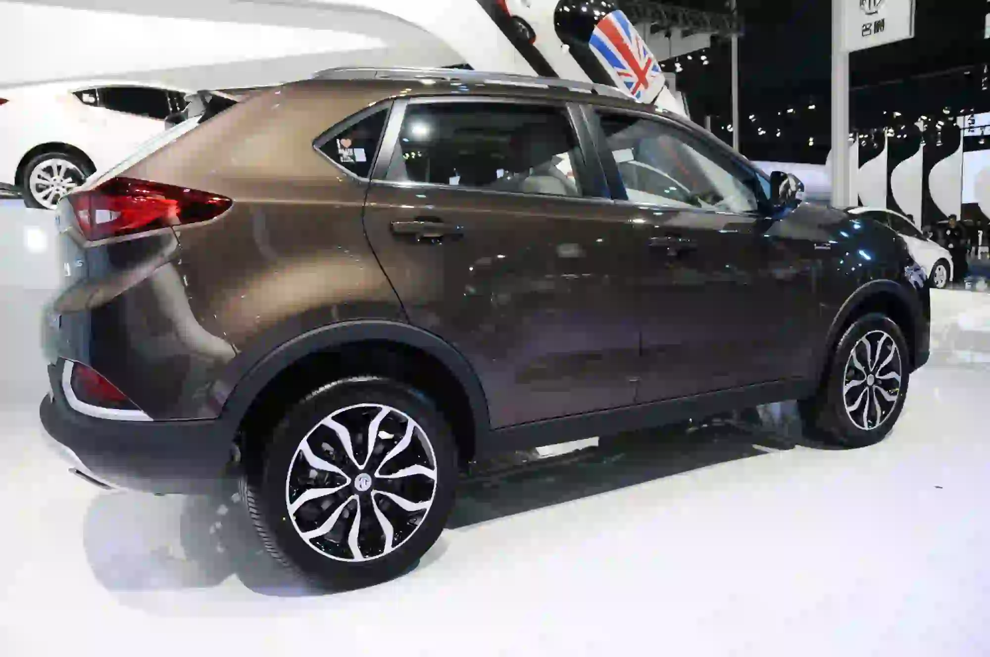 MG GS Salone di Shanghai 2015 26.4.2015 - 13