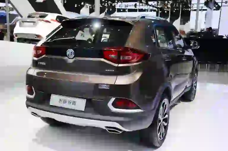 MG GS Salone di Shanghai 2015 26.4.2015 - 18