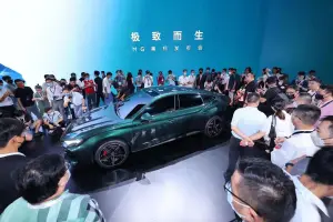 MG MG7 - Foto
