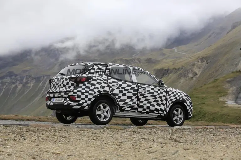 MG ZS - Foto spia 06-09-2016 - 6