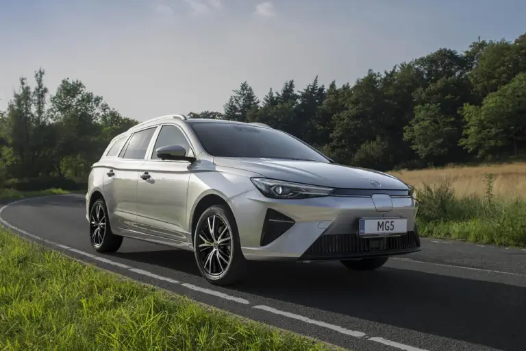 MG5 Electric - 28
